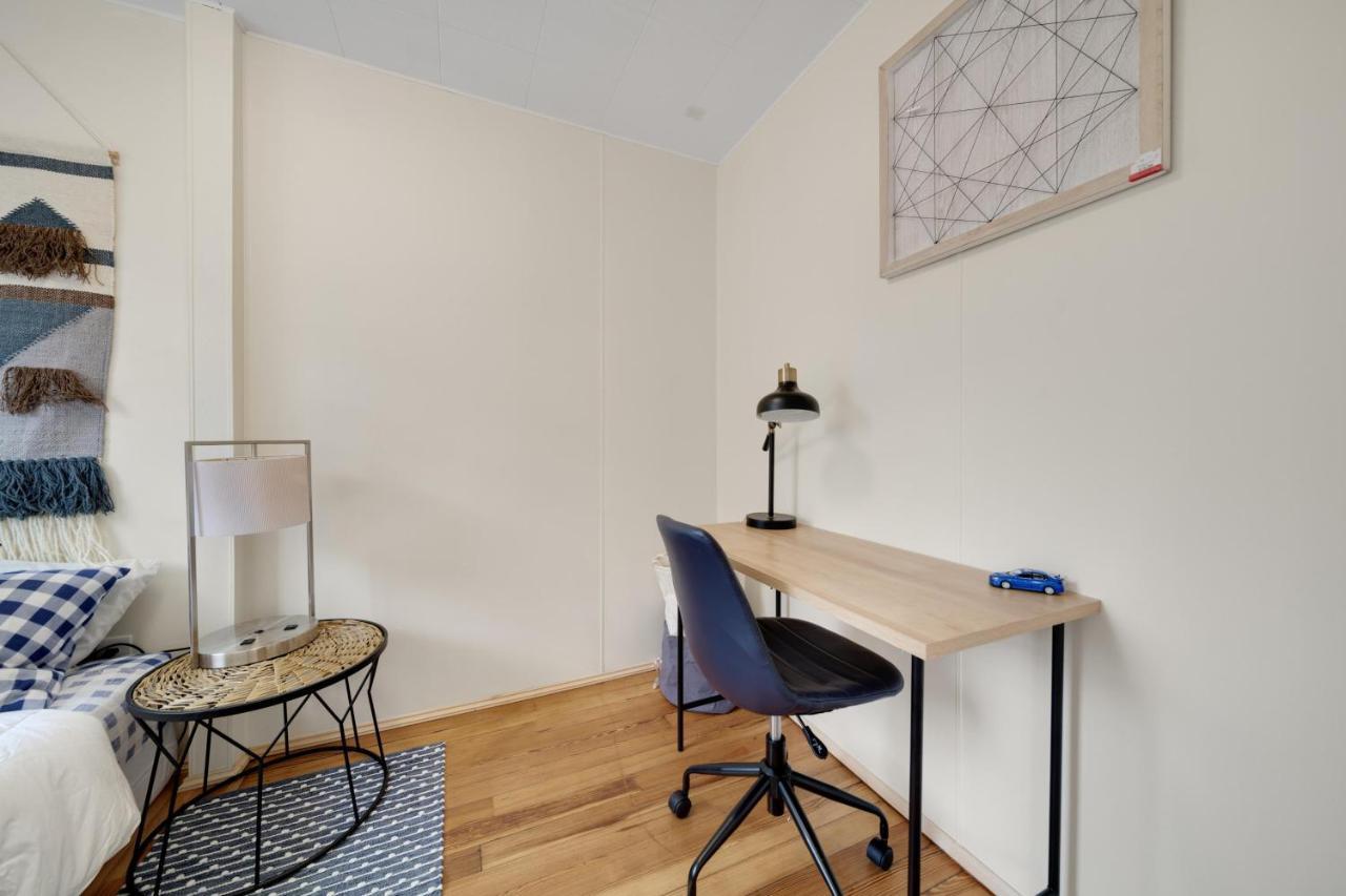 5Br 2Bh Bright & Spacious Apt In Brighton Boston Eksteriør billede